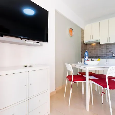 115 Acapulco Playa De Americas Διαμέρισμα *