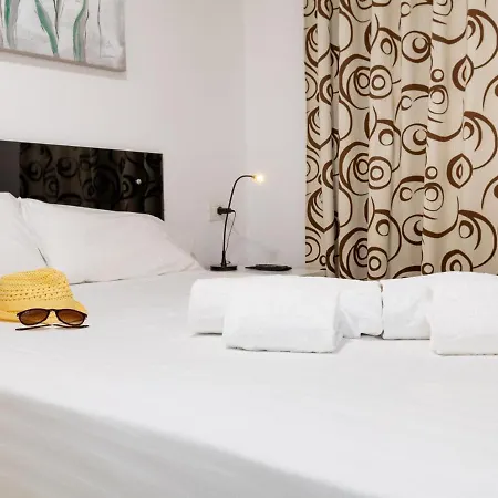 115 Acapulco Playa De Americas *