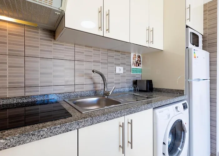 115 Acapulco Playa De Americas *